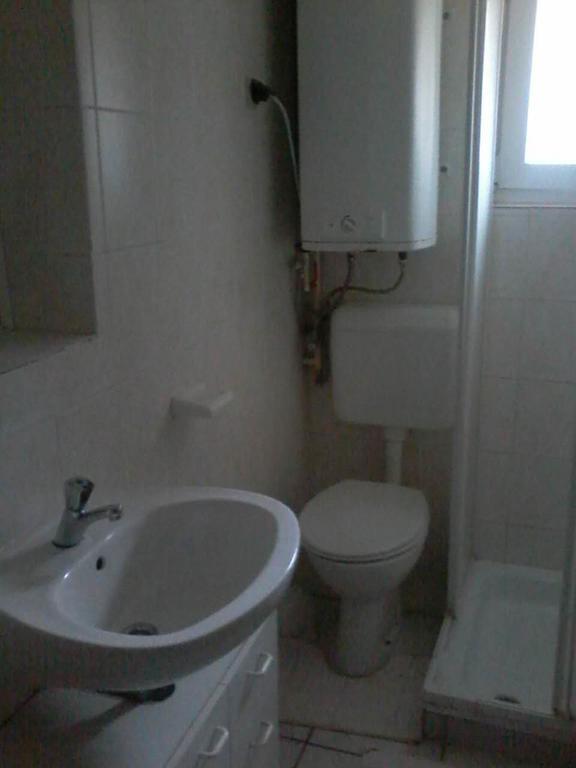 Apartman Ustrine ภายนอก รูปภาพ